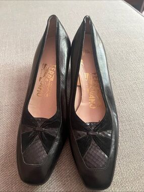 Salvatore Ferragamo Black Leather,  Suede & Snake  Pumps Heel Needs repair